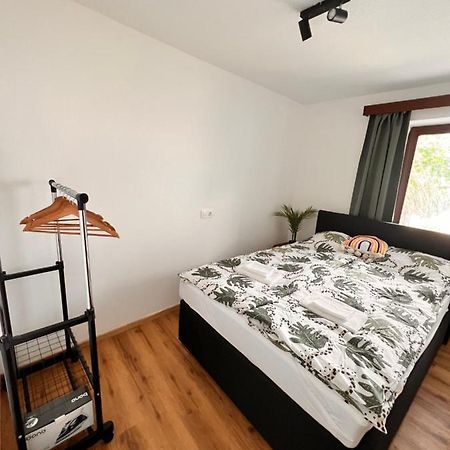 Perfekte Lage! Ganze Wohnung Burgblick Residenz Занкт-Файт-ан-дер-Ґлан Екстер'єр фото